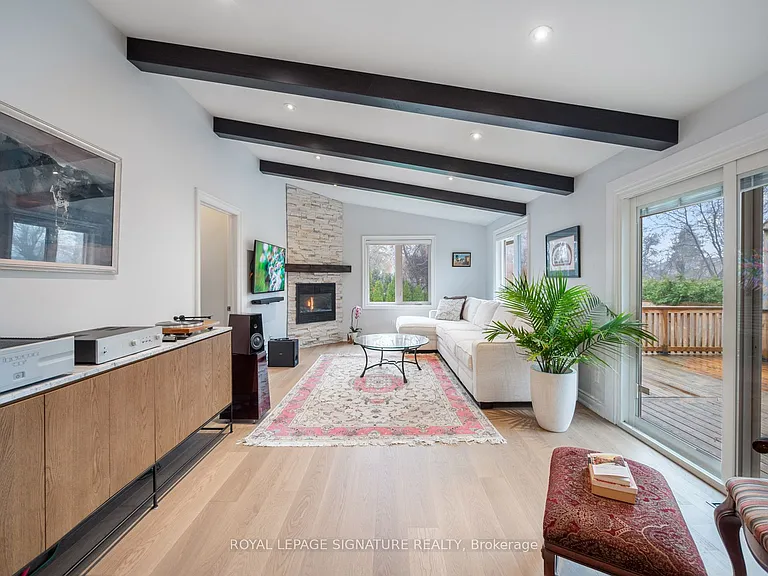 345 Flagstone Ter — Photo 15