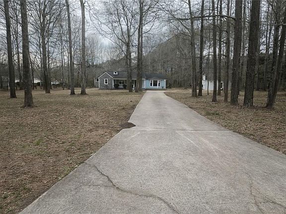 4th image of 265 Winding Stream Trl