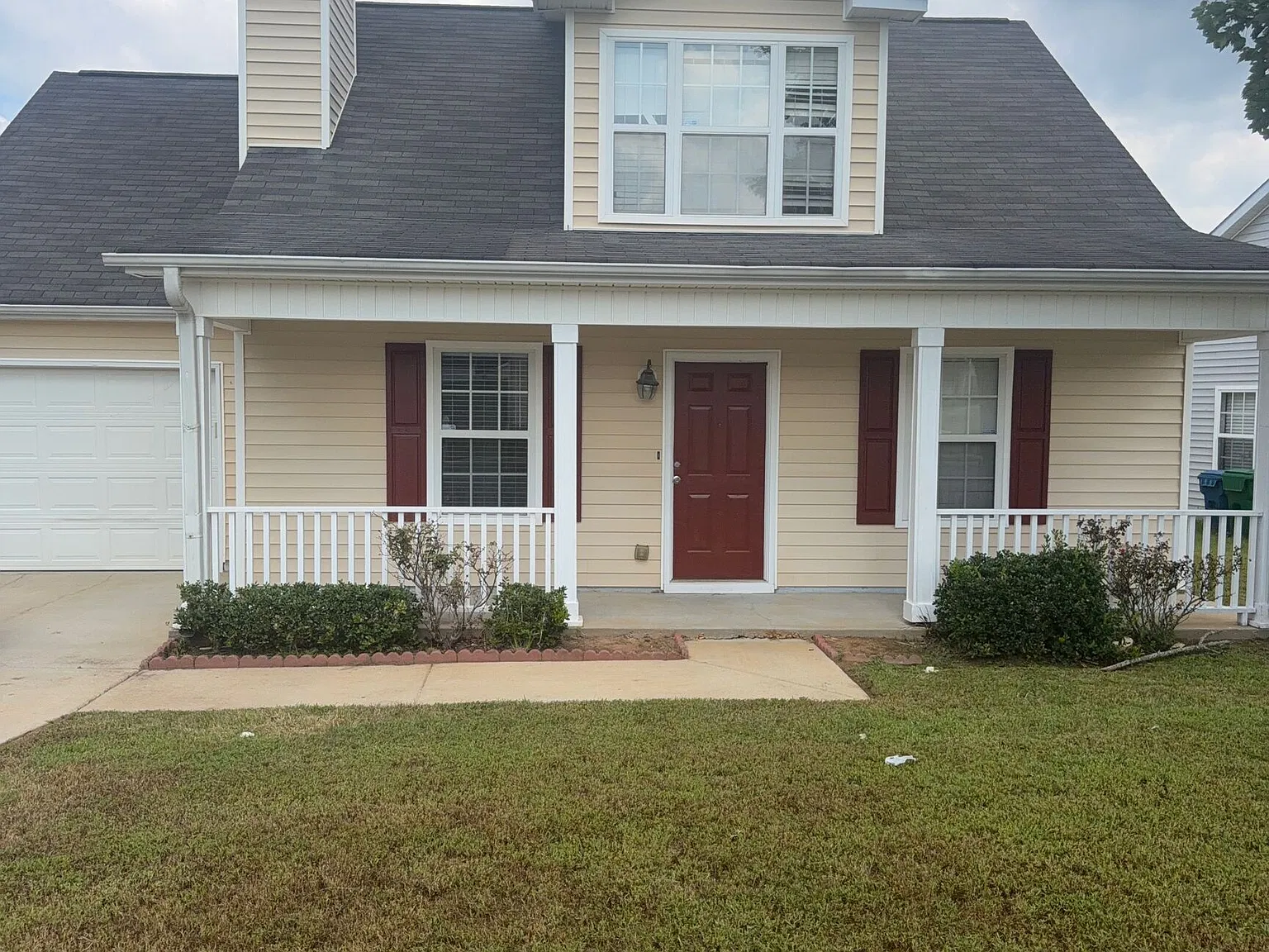 3 bed, 2.0 bath, $2,200 — Photo 2