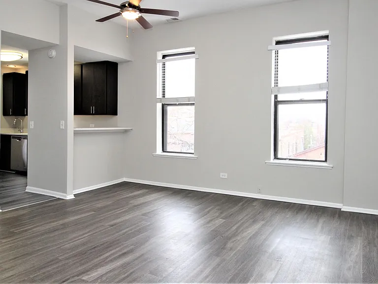 807 W Willow St #2D — Photo 20