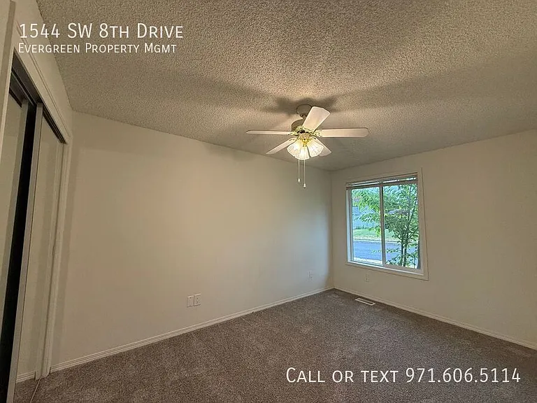 1544 SW 8th Dr — Photo 22