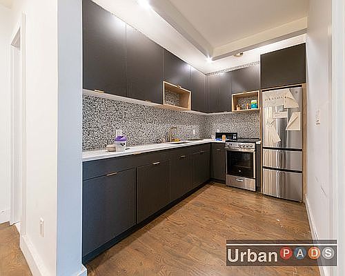 3rd image of 537 Gates Ave #2