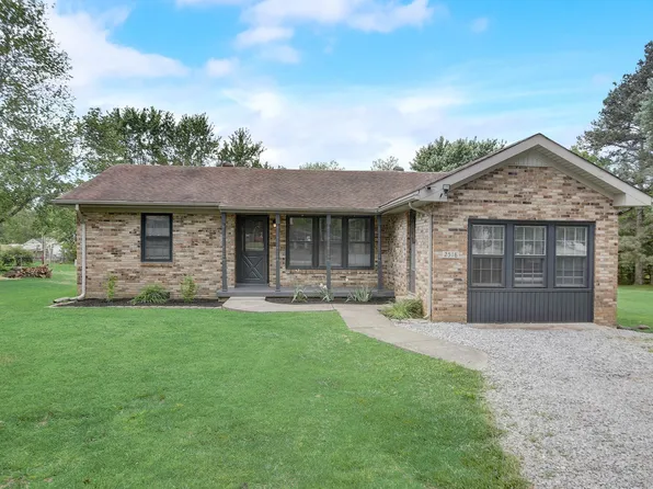 2518 Woodlawn Rd, Woodlawn, TN 37191