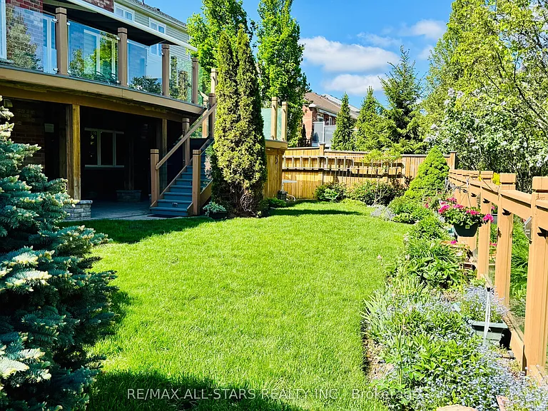 21 Oakside Dr — Photo 5