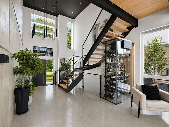 3rd image of 5 Rue #Lapine