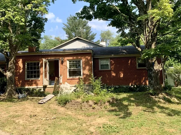 5411 Curry Creek Rd, Crestwood, KY 40014