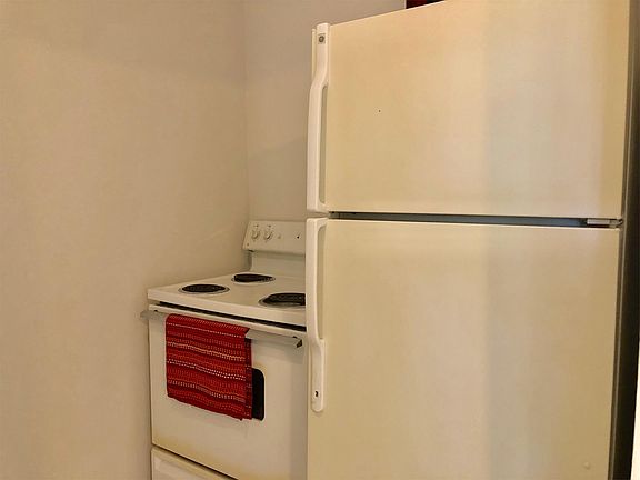 4th image of 2303 Adams St #15412543