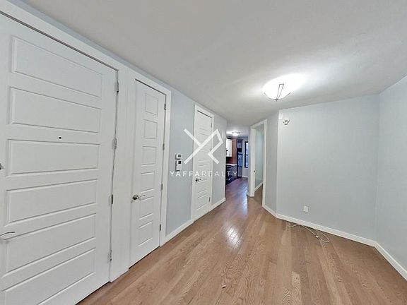 4th image of 778 Rogers Ave #1