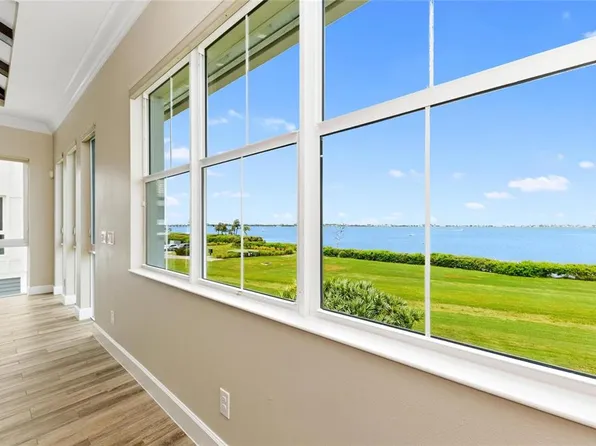 310 Compass Point Dr Unit 201, Bradenton, FL 34209