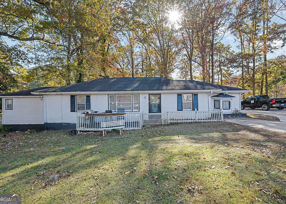 1st image of 804 Rowland Rd