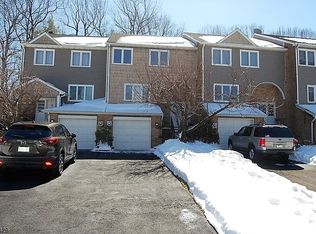 161 Patriots Rd, Morris Plains, NJ 07950