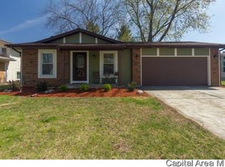 2104 Croydon Dr, Springfield, IL 62703