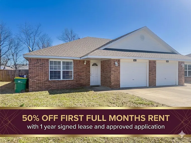 662 Appleridge Dr — Photo 1