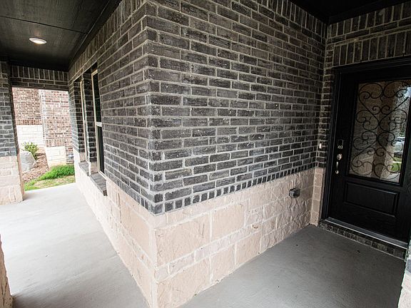 5th image of 3505 Riviera Ct