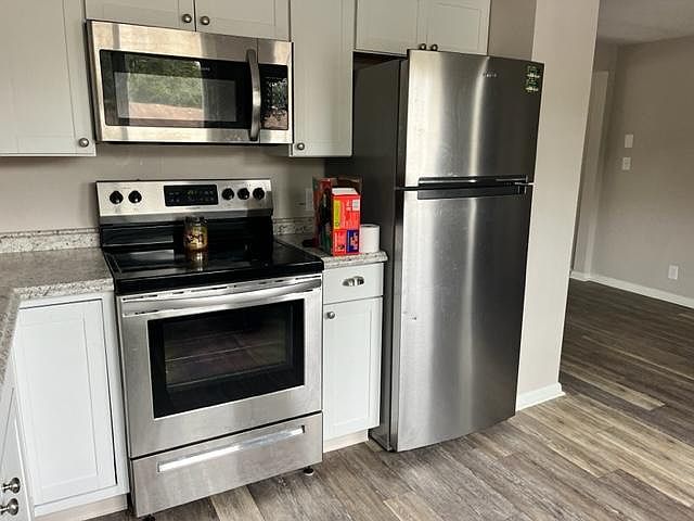 1st image of 137 Louis Ave