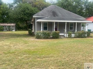 105 SW Front St, New Boston, TX 75570