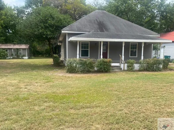 105 SW Front St, New Boston, TX 75570