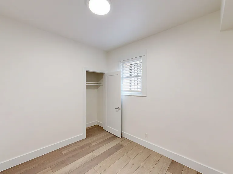 720 Jones St #3C — Photo 7