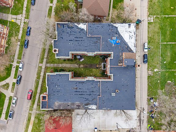 5th image of 725 Whitmore Rd