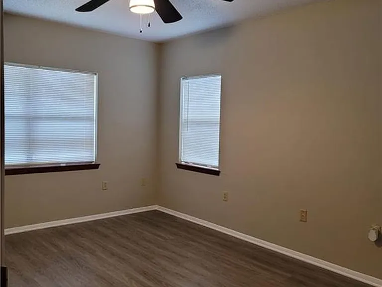 19219 Hog Eye Rd — Photo 13