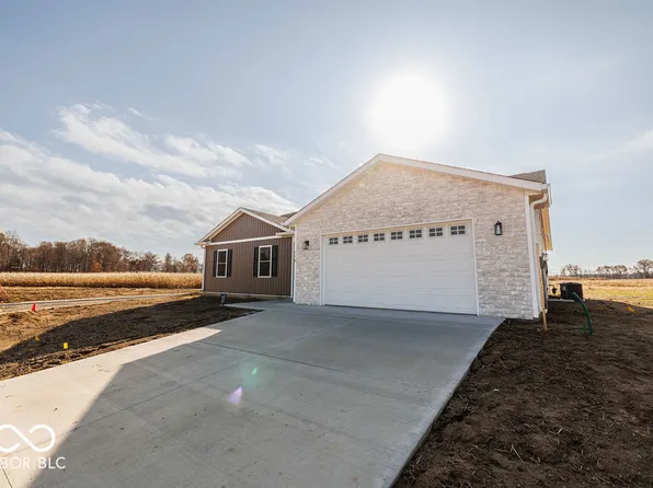 110 Pin Oak Rd, Spencer, IN 47460