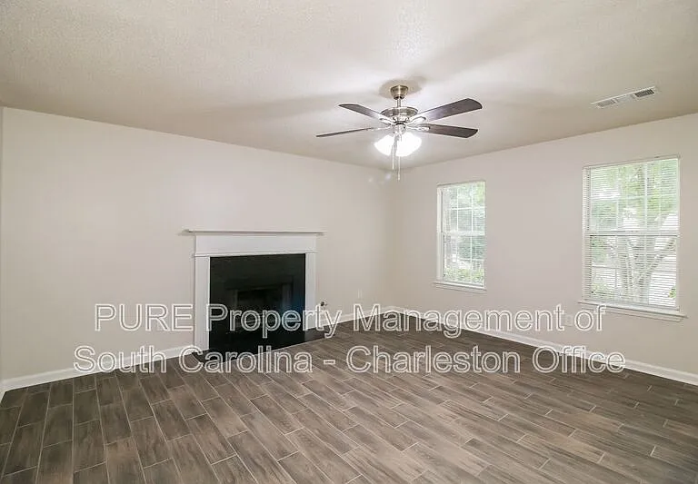 312 Macgregor Dr — Photo 4