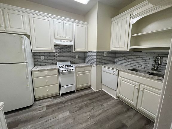 5th image of 890 N Highland Ave NE APT 4