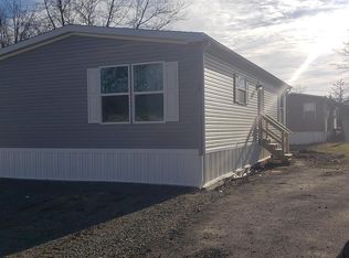 27 Laurel Run Dr, Quakertown, PA 18951