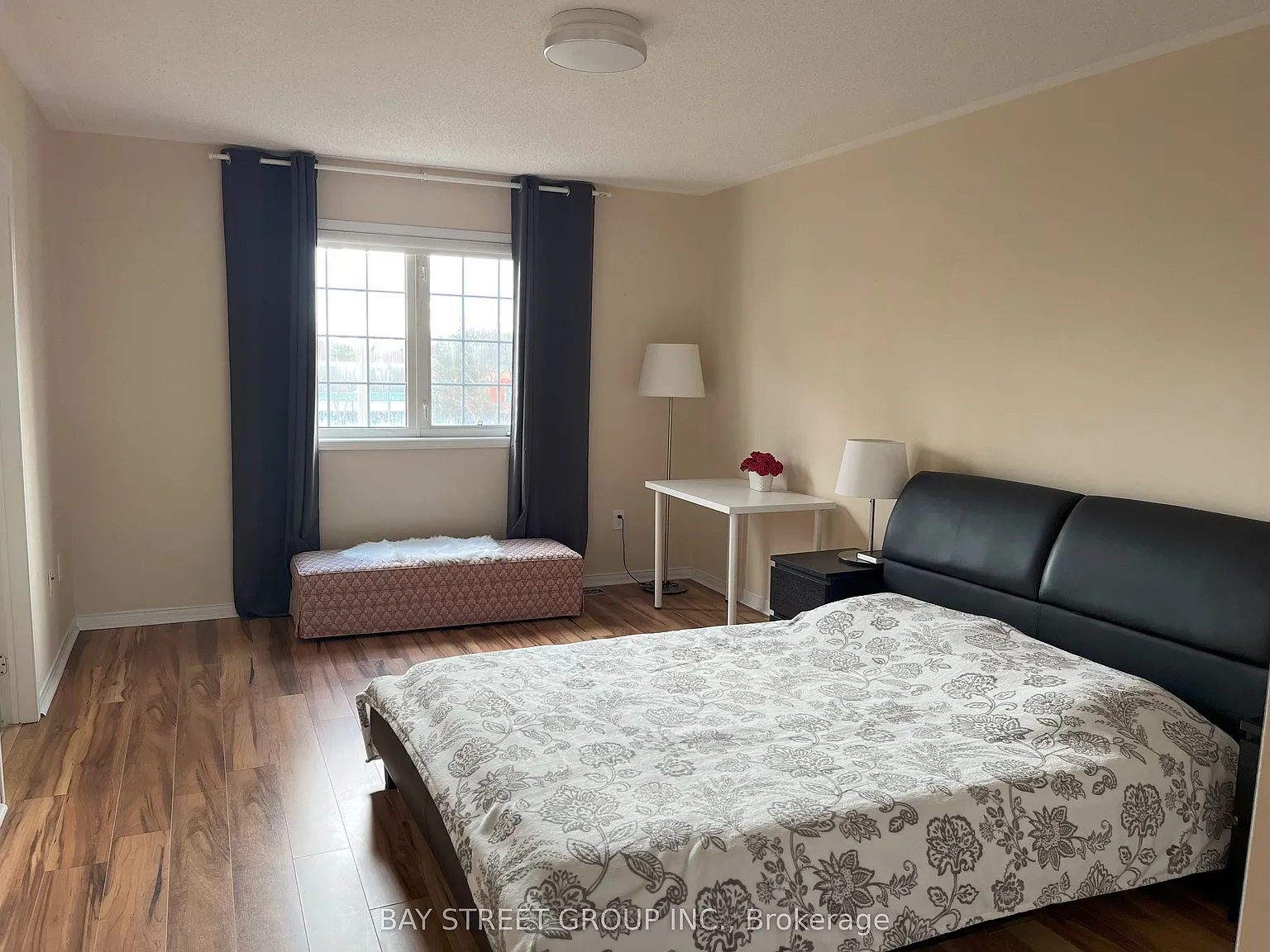 1 bed, $1,200 — Photo 3