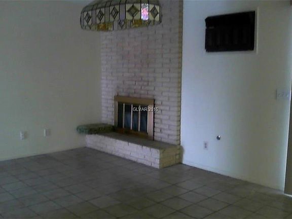 5th image of 5241 Wilbur St #0