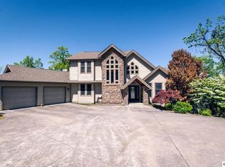 1283 Clabo Ln, Sevierville, TN 37876