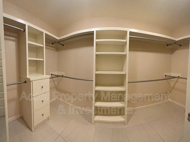 711 Abbott Ave — Photo 20