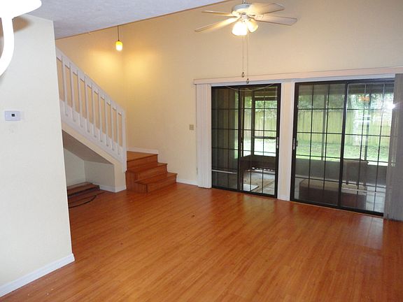 2nd image of 5707 SW 10th Pl