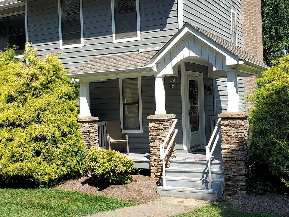 1st image of 171 Shore Dr #D1