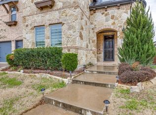 500 Lomax Ln, Fort Worth, TX 76131