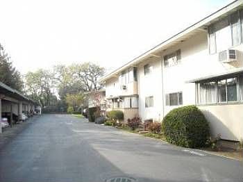 2nd image of 14225 Lora Dr APT 33
