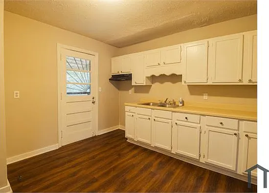 2 bed, 768 sqft, $750 — Photo 4