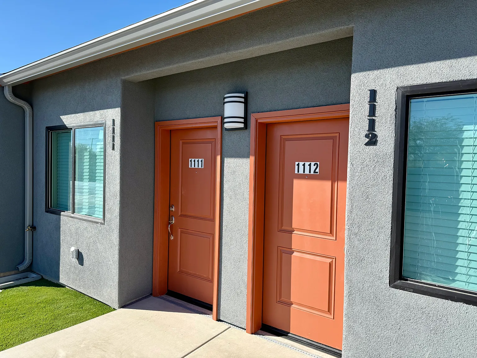 1 bed, 742 sqft, $1,350 — Photo 3