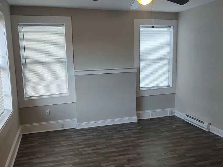 1304 Myrtle St — Photo 11