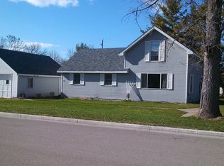 804 Oak St, Winneconne, WI 54986