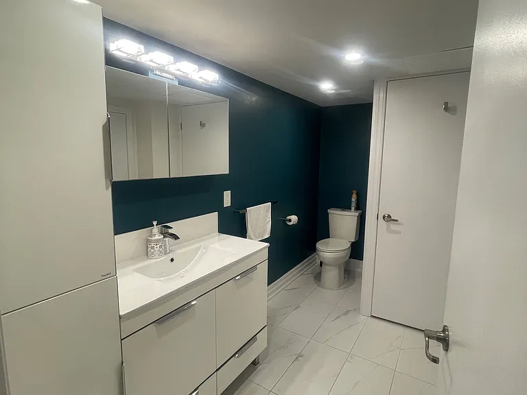 32 Slater Cres — Photo 16
