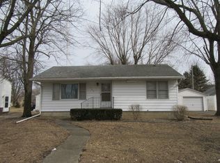 304 N 2nd St, Danforth, IL 60930