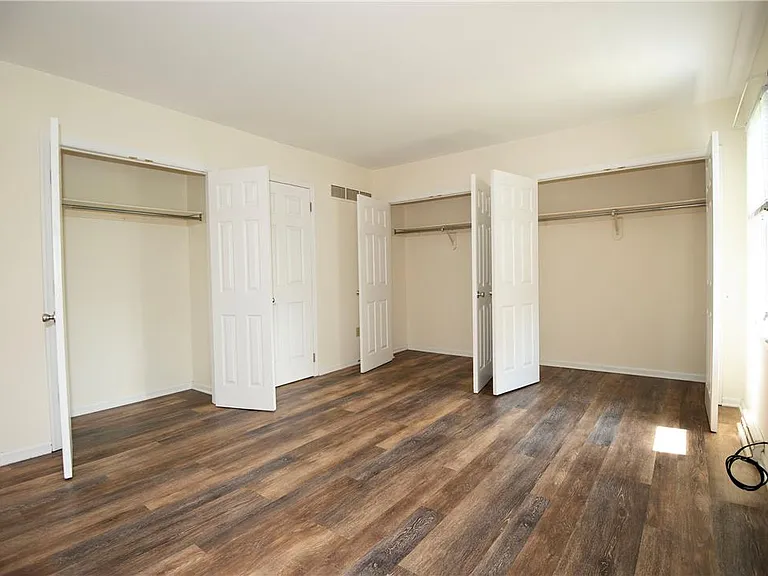 8324 Willow Run — Photo 25