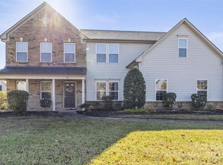 107 Ashton Dr, Mooresville, NC 28115