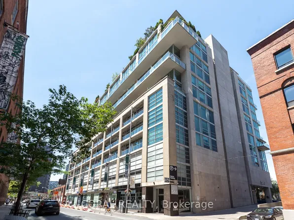 388 Richmond St W, Toronto, ON