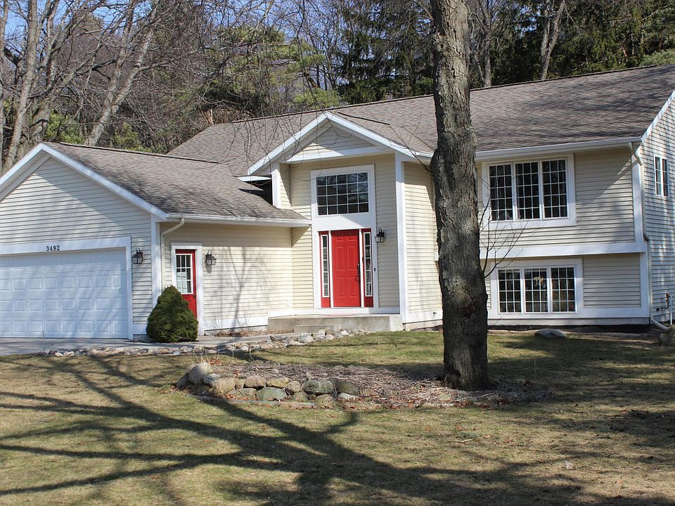 1st image of 3492 Padelt St
