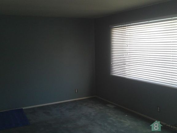 5th image of 4423 N Edmondson Ave