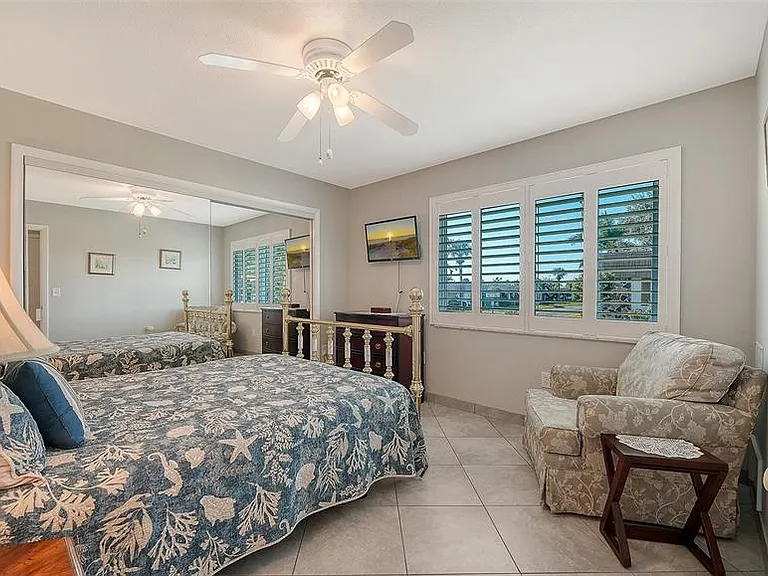 2657 Riverbluff Pkwy #V-122 — Photo 19