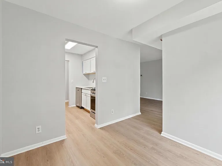 6003 Majors Ln #8-O20 — Photo 9