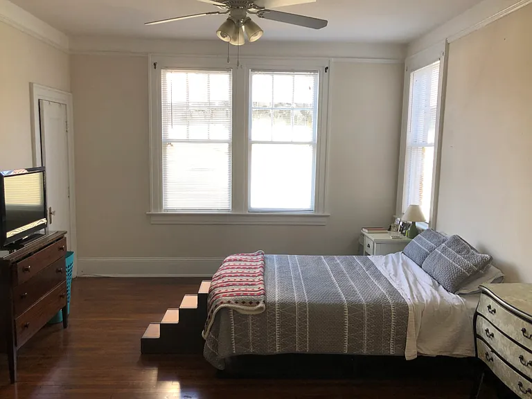 Bedroom #1
